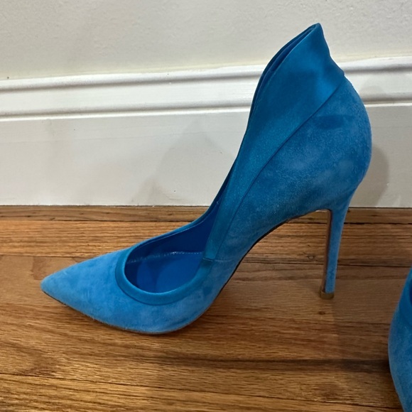 Gianvito Rossi Vibrant Blue Heels - Picture 5 of 6